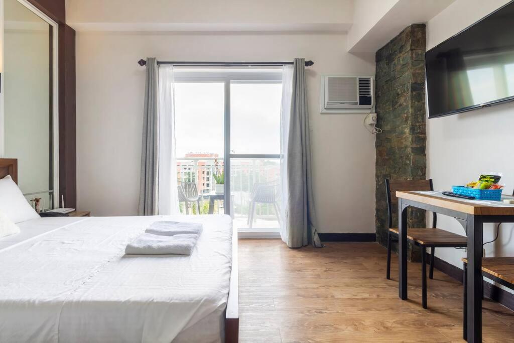 Antonio'S Place, 3 Mins To Mactan Airport, Fast Internet With Netflix Мактан Экстерьер фото